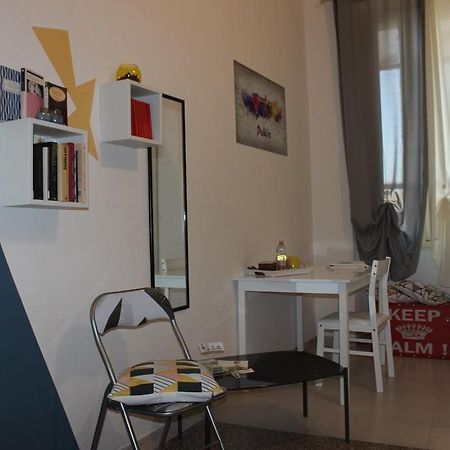 Bed 'N Books Sassari Ngoại thất bức ảnh