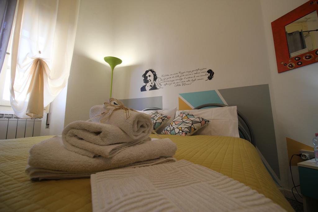 Bed 'N Books Sassari Ngoại thất bức ảnh