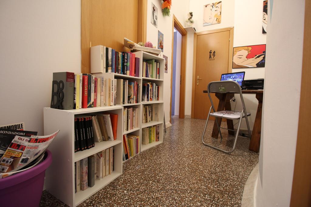 Bed 'N Books Sassari Ngoại thất bức ảnh