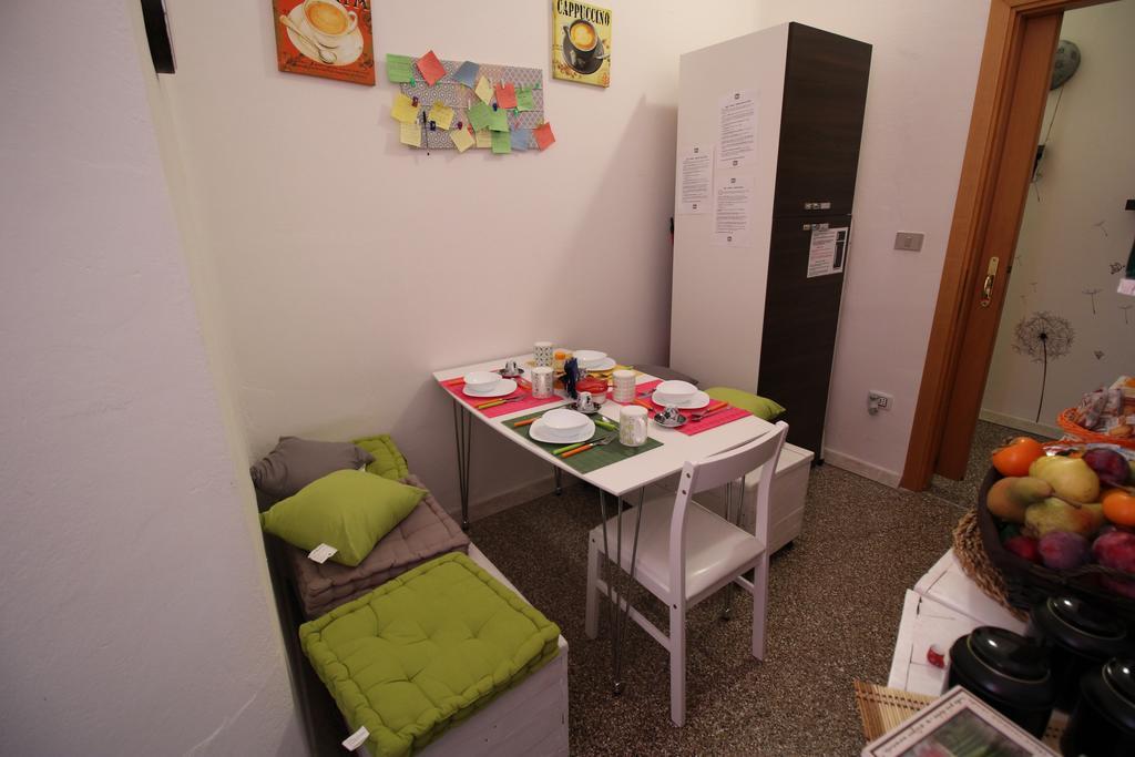 Bed 'N Books Sassari Ngoại thất bức ảnh