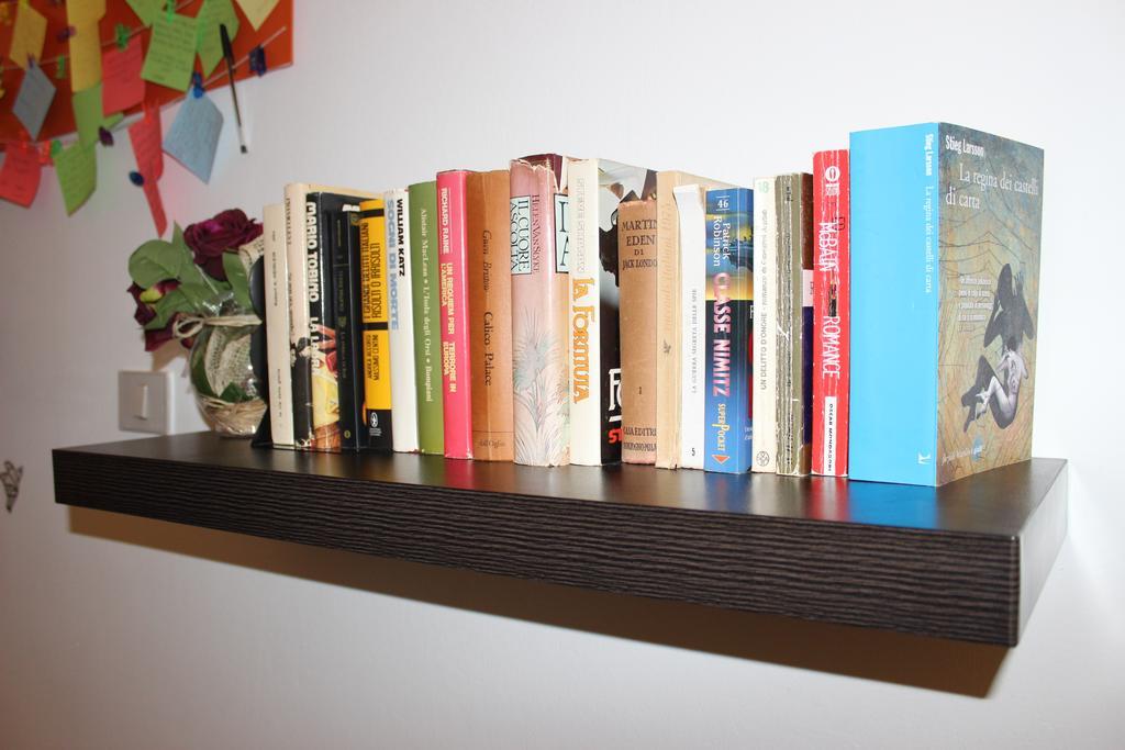 Bed 'N Books Sassari Ngoại thất bức ảnh