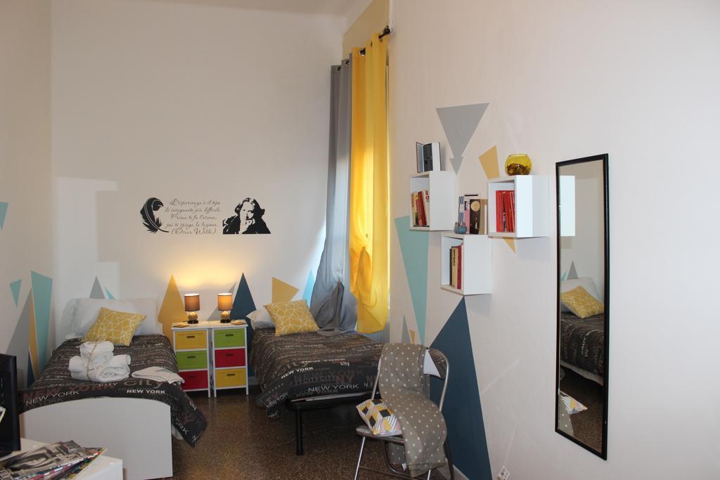 Bed 'N Books Sassari Ngoại thất bức ảnh